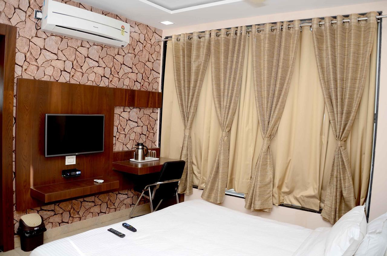 Hotel Shikhar Darshan Ujjain Exterior foto